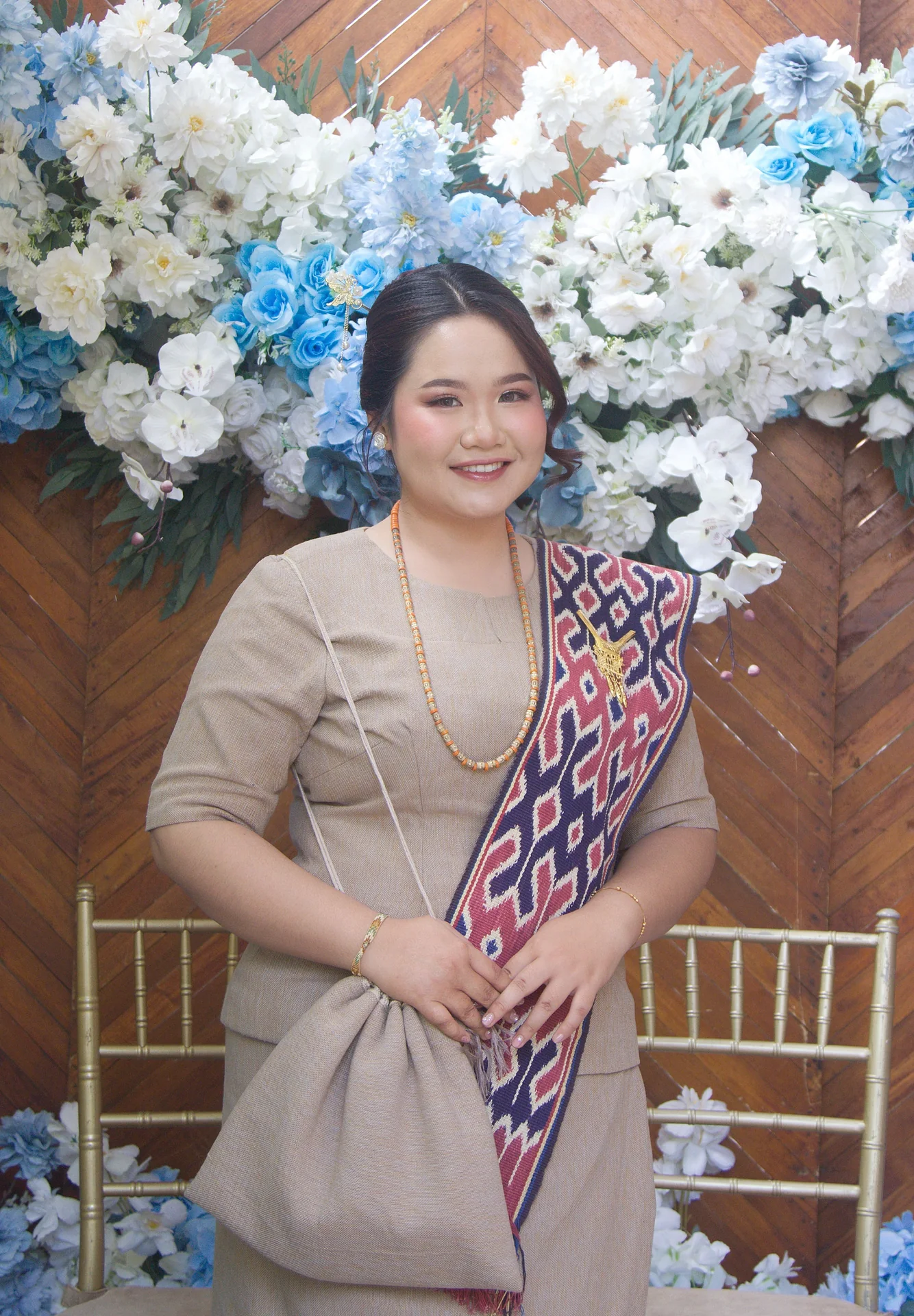 Momen acara Anno dan Nona 8